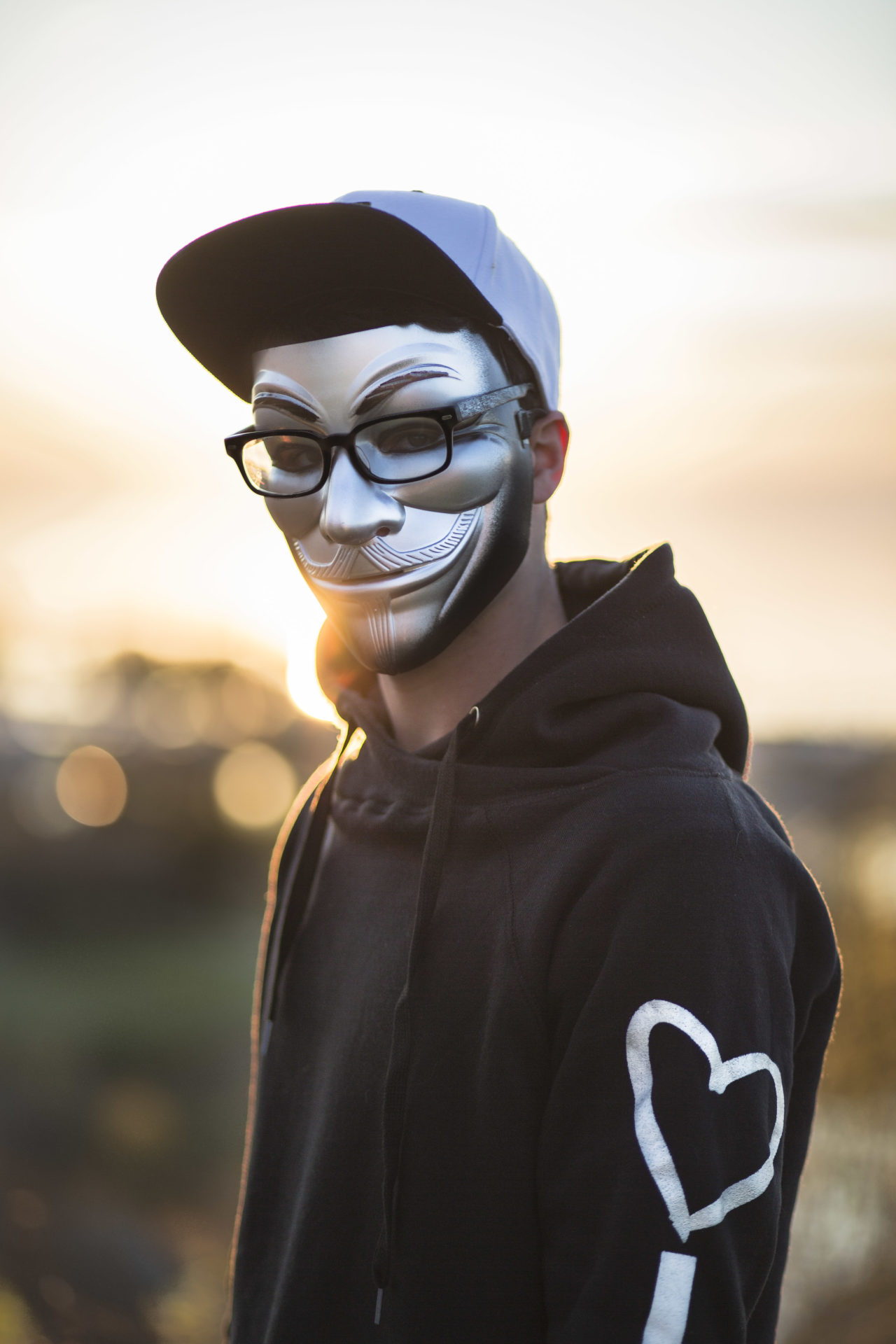Anonymous Electronica